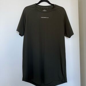 Men's Large Olive Green YoungLA lightweight work out T-shirt.